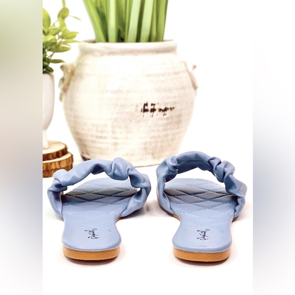 Vici open toe ruched slip on flat sandals. Quilted footbed, NEW in box Sz 8.5/9 - Picture 7 of 15